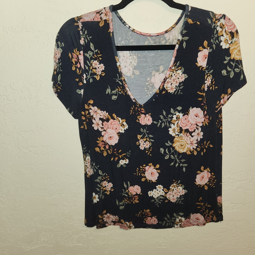 Maurices Floral V-Neck Top - Navy and Pink